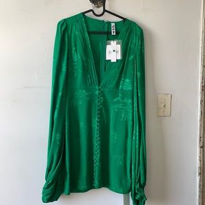 NWT authentic rat & boa Isabella dress size M